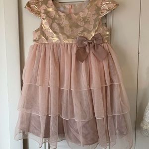 Beautiful Mauve with gold butterflies